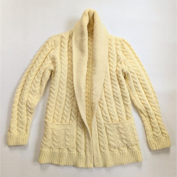 Hand Knit Women's Classic Cable Cardigan Size Small Butter Yellow - Picture 6 of 11